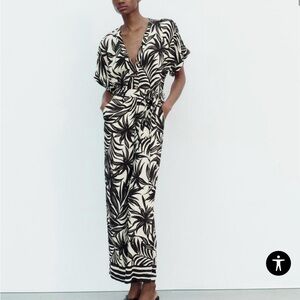 NWT ZARA PALM PRINTED BELTED JUMPSUIT Size L
